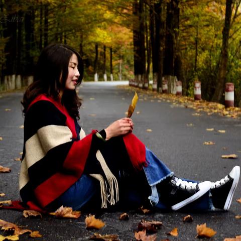 深秋，行走在高江路上