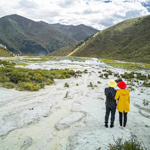 快乐之旅两人行～泉华滩