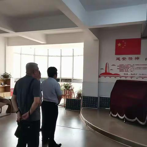 【党史入心 • 薪火相传】胜利二小教育集团党建观摩交流，共赴三里庄红色教育基地