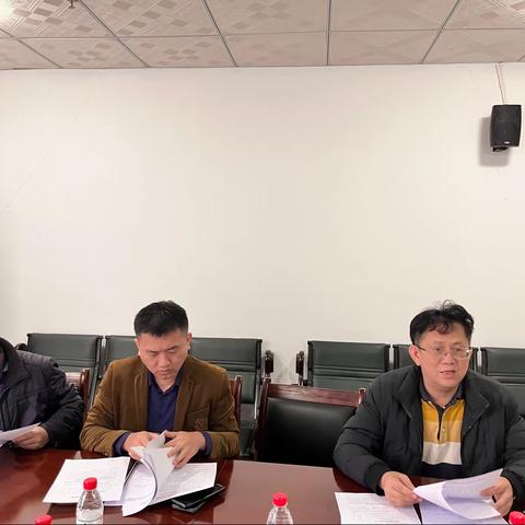 龙华区卫健委召开2022年度民主生活会