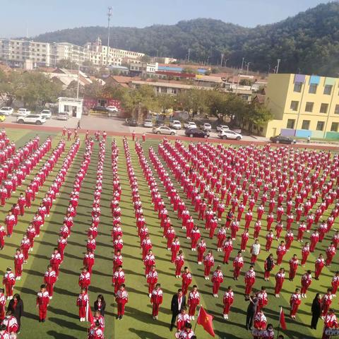 建党百年启新航 争当时代好少年——桓仁县实验小学教育集团东关校区“红领巾奖章”争章活动启动仪式