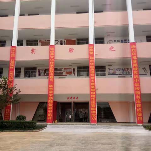 传承中华优秀文化，礼赞伟大时代精神