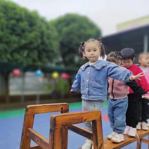 晨曦幼儿园🏡2023秋中一班范湉湉👧🏻✨成长足迹✨