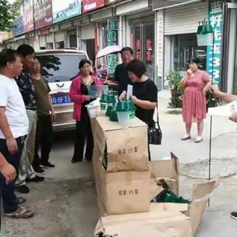 宝丰县草地贪夜蛾监测诱捕设备安装完成     应急防控药剂采购到位