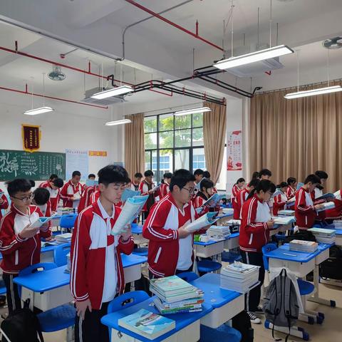 "开学季、新起点”盛放的2月