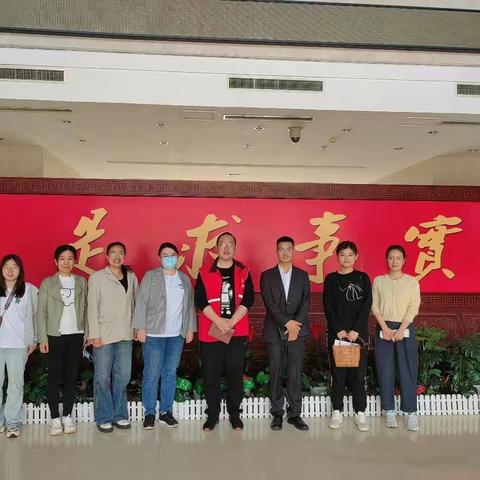 【近悦远来 活力双山】五月繁花皆是景，观摩学习促提升——城建文苑社区党支部开展5月份主题党日活动