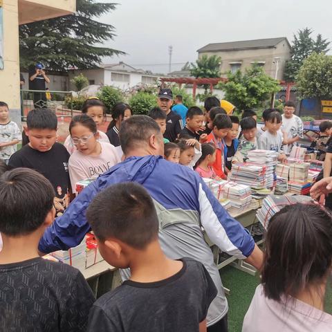 知识共享，爱心飞扬