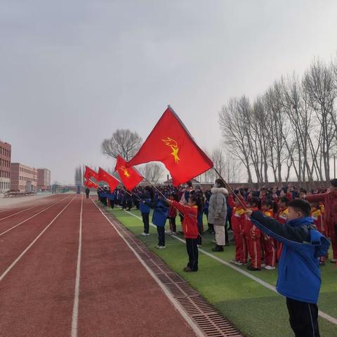 马蹄营子小学“以雷锋为榜样，做雷锋精神的传承人”学雷锋活动月启动仪式