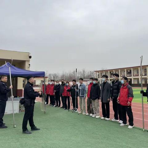演习筑安防  安全伴我行  西咸新区秦汉正阳白庙中学反恐防爆演练活动剪影
