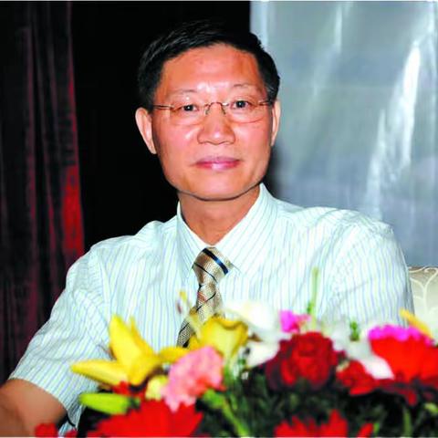 杨开金谈硬笔书法