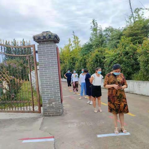 筑牢校园安全防线——张山子镇杜安小学疫情防控以练备战