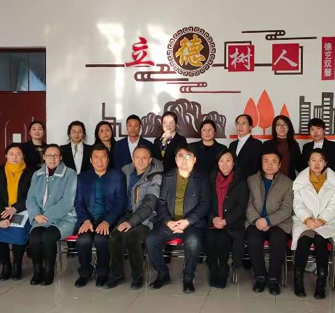 督导检查带动成长 名师指引促进发展