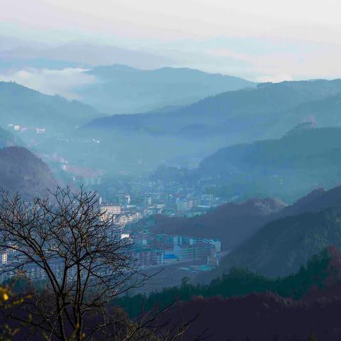 烟溪和紫鹊界山中行