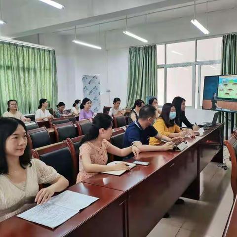 观摩研讨，课堂实效——浈江区小学英语培训师送培活动之研讨课