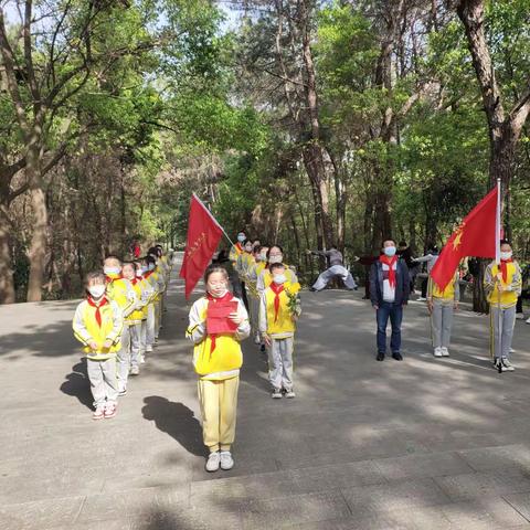 “学党史 记党恩  祭英烈”清明祭英烈活动