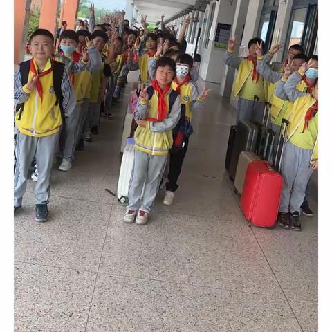 实践磨砺，历练成长——界牌中心小学实践基地活动。