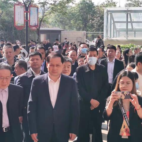 鄠邑区慈善协会传达学习领会西安市慈善幸福家园工程观摩推进会精神