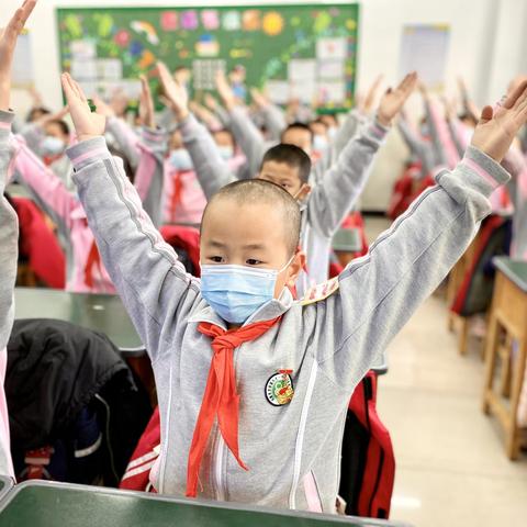 “悦动于室 运味无穷”——乌鲁木齐市第八十一中学第二届“室内课间操”评比活动