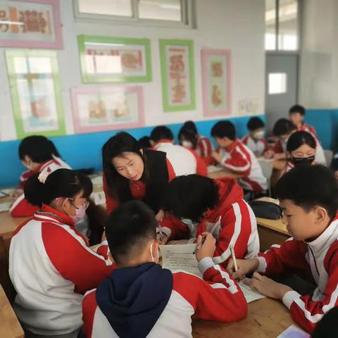 聚焦探究学习，提升核心素养---兰坡小学开展数学探究性学习教学观摩研讨活动