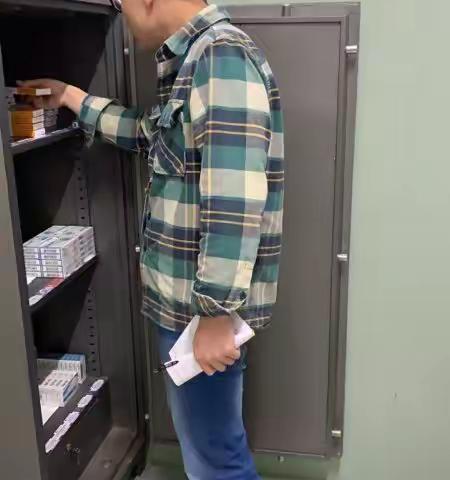 南县人民医院药学部五月份科内质量检查