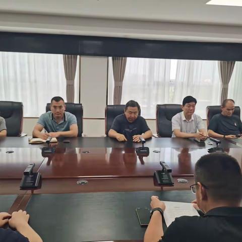 坚持学好“第一议题”——道路中心第二、第五支部共同开展主题党日活动和集中学习