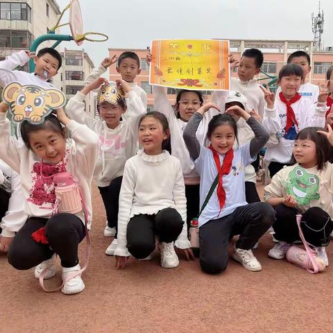 缤纷英语节，秀出我精彩——安宁小学三（5）班活动记录