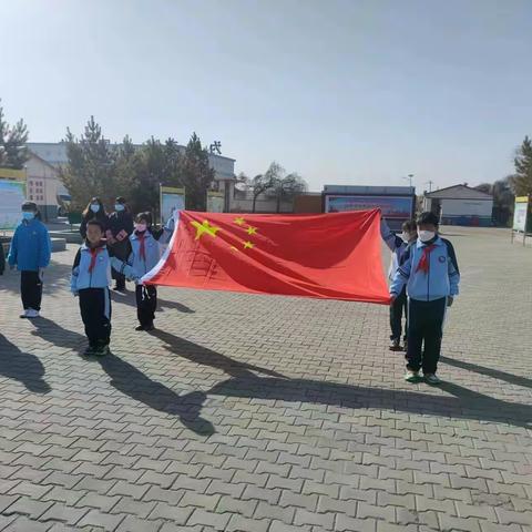 “学雷锋 树新风”耳字壕小学开展学习雷锋活动