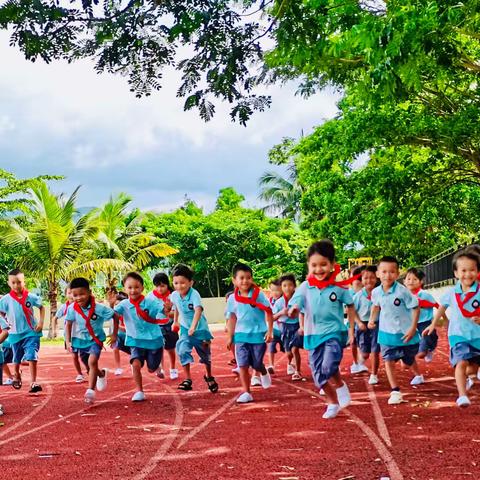 走进小学•快乐体验——本号镇祖关幼儿园2022届大班参观小学活动