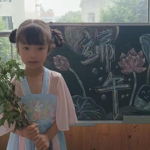 【袋鼠妈妈幼儿园】黄奕琳的成长足迹