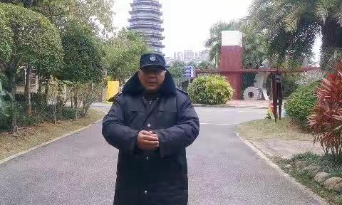 坚守显担当，春节我在岗—鼎鸿良庆分公司秩序部全体员工恭祝大家新春快乐，阖家幸福，万事顺意！