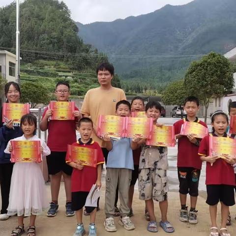 “幸福开学季，喜迎新学期”西洋江镇田心小学举行开学典礼