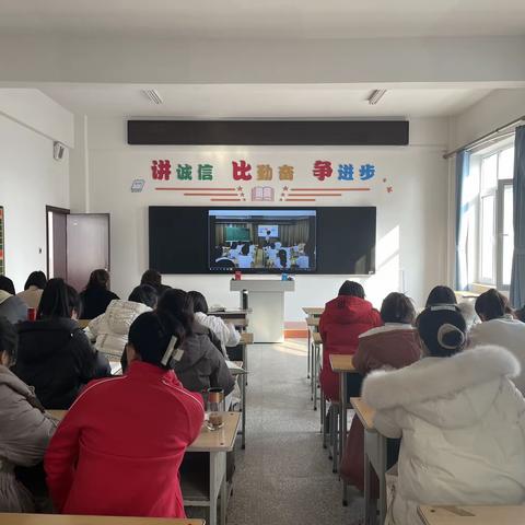 名师课堂助成长   精雕细琢研教学——西城小学教研活动