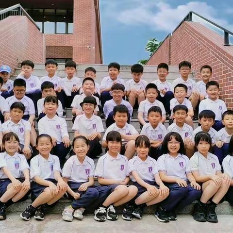 JFLS小学部306班风采 以爱相伴，见证成长