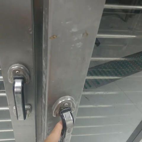 2023.5.18人寿保险项目(考核100元，现场人员人手工作紧张也必须保证卫生安全)，切…（副本）