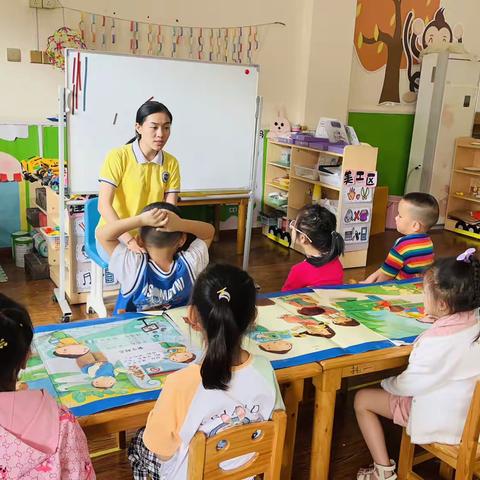 美术小课堂—《肚子里有个火车站》