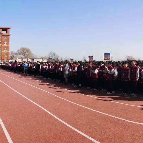 明山学校小学部开展“学雷锋精神，做新时代好少年”活动启动仪式