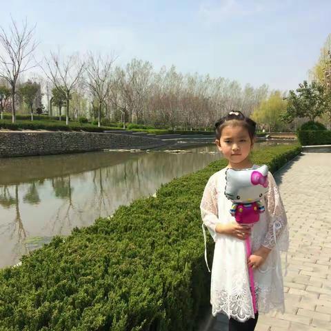 亲亲一家三口！🤗🤗🤗😚😚😚