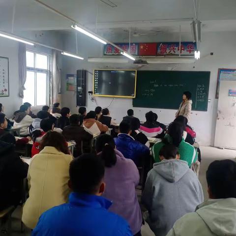 听课共交流，评课促成长——遂平县文城乡上仓学校听课评课活动
