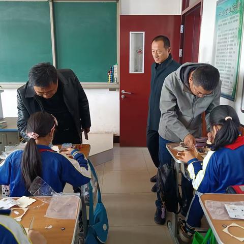 “全公益”科技下乡为孩子放飞梦想