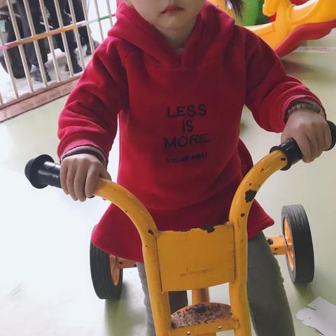 花朵幼儿园小班林羽双小宝贝