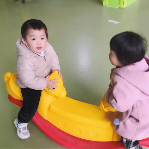 花朵幼儿园小班卢知灵小宝贝