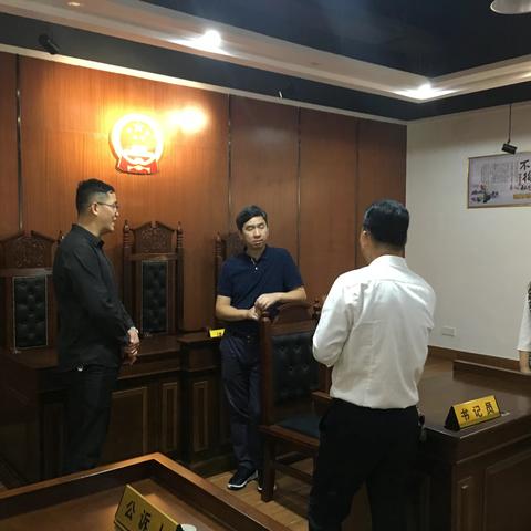省司法厅普法与依法治理处领导到我县考察普法阵地建设工作情况