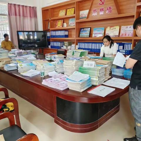 夯实教学常规，促进质量提升——观珠镇中心学校教学常规检查纪实