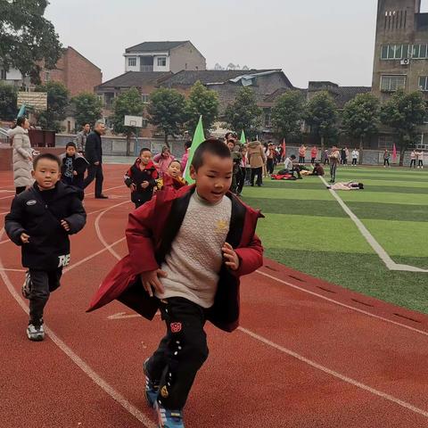 我运动·我健康·我快乐——垫江县界尺小学校2021年秋期阳光体育师生长跑活动