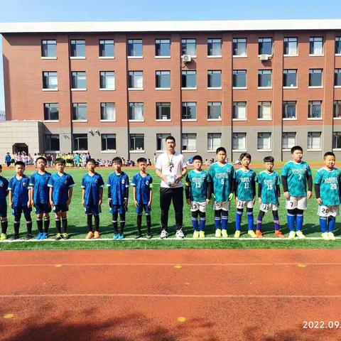 逸夫小学校园足球9月27日比赛精彩瞬间