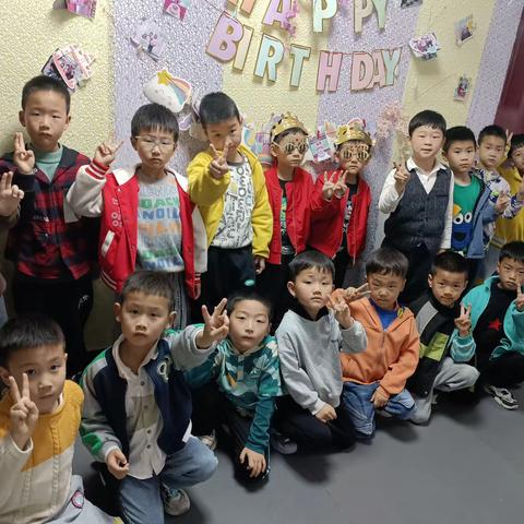 香港优胜美地早期教育公司大信桂竹园幼儿园贾远扬，贾苇航狂欢生日party！