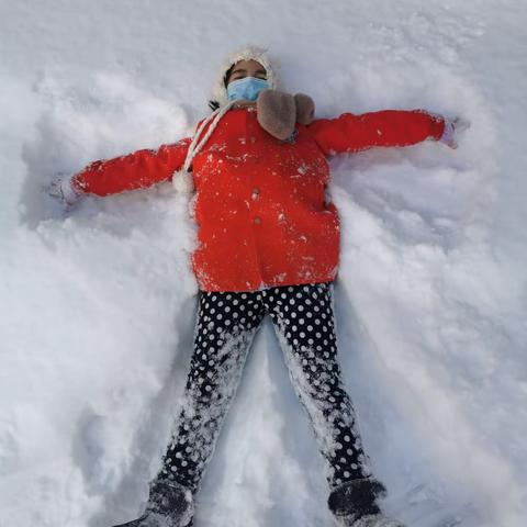 阳春三月再踏雪