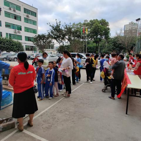 水斗新围“活力社区，大爱龙华”十一月聚善日活动