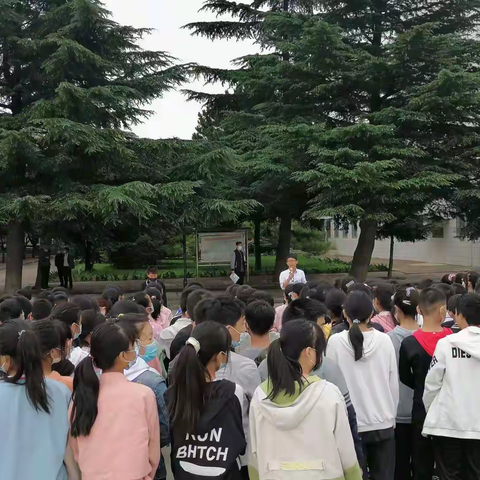 常宁中学防踩踏应急演练