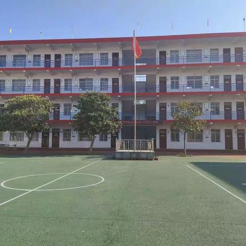 云东小学校读书活动主题班会